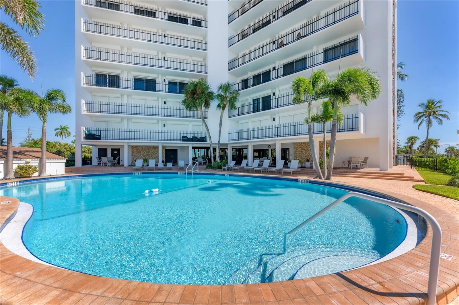 Image 48 of 73 For 101 Benjamin Franklin Drive 63