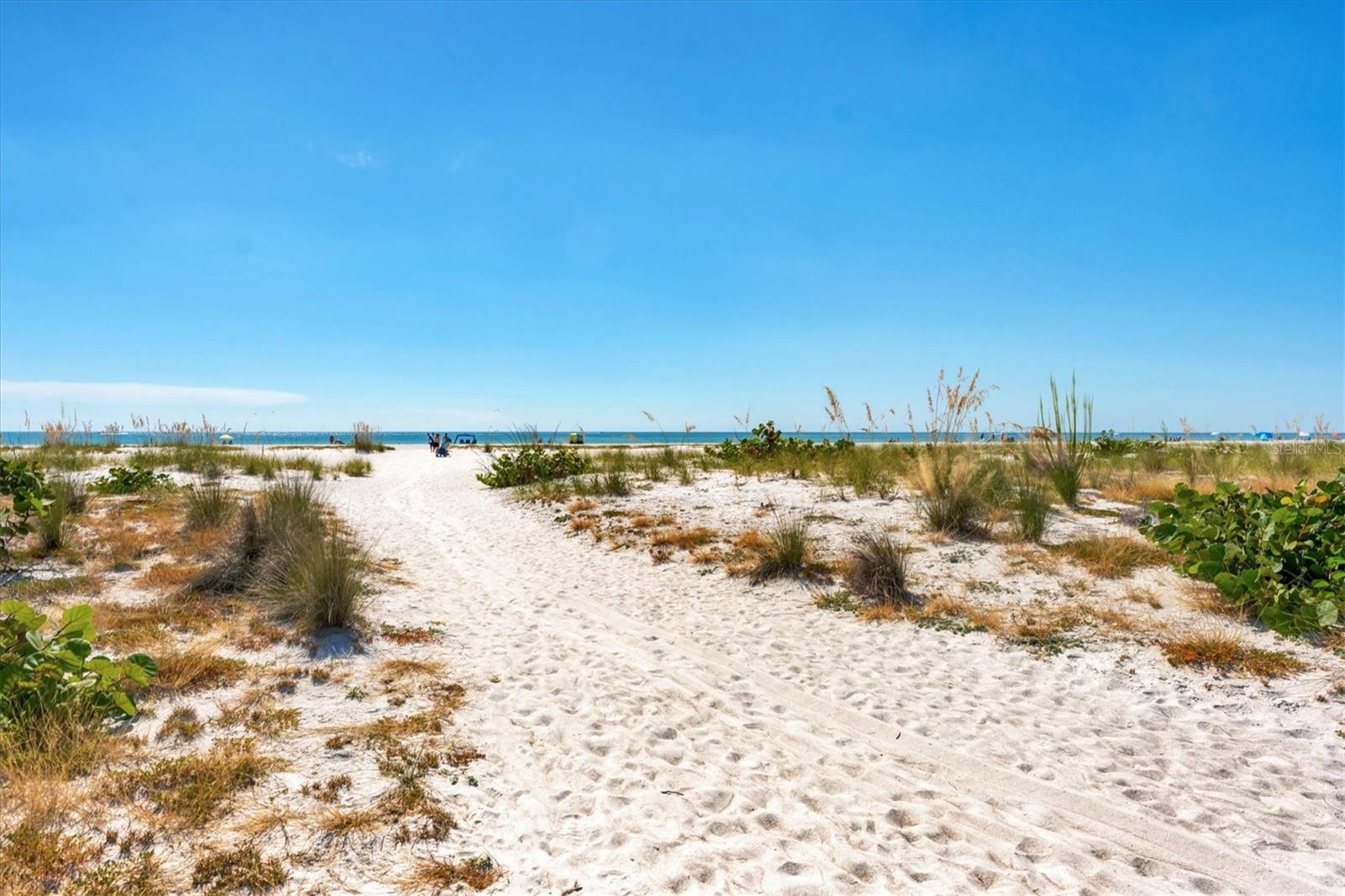 Image 49 of 73 For 101 Benjamin Franklin Drive 63