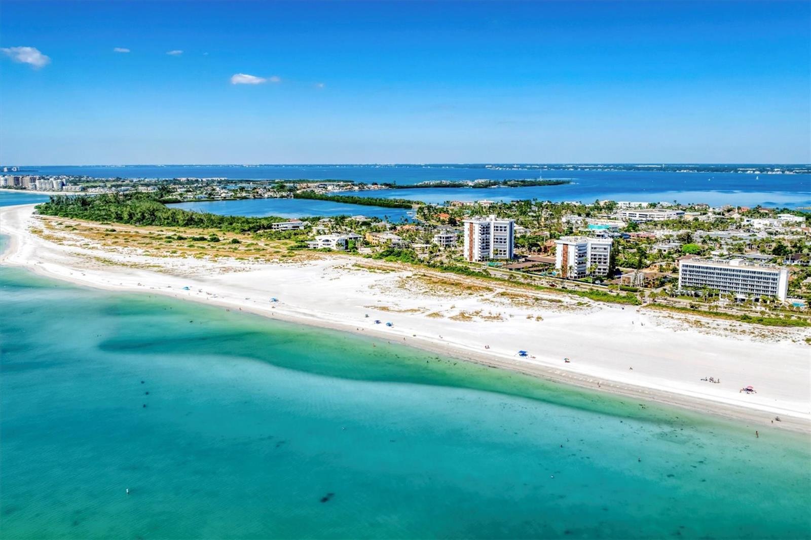 Image 54 of 73 For 101 Benjamin Franklin Drive 63