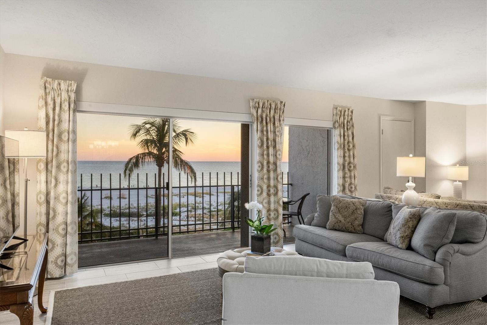 Image 8 of 73 For 101 Benjamin Franklin Drive 63