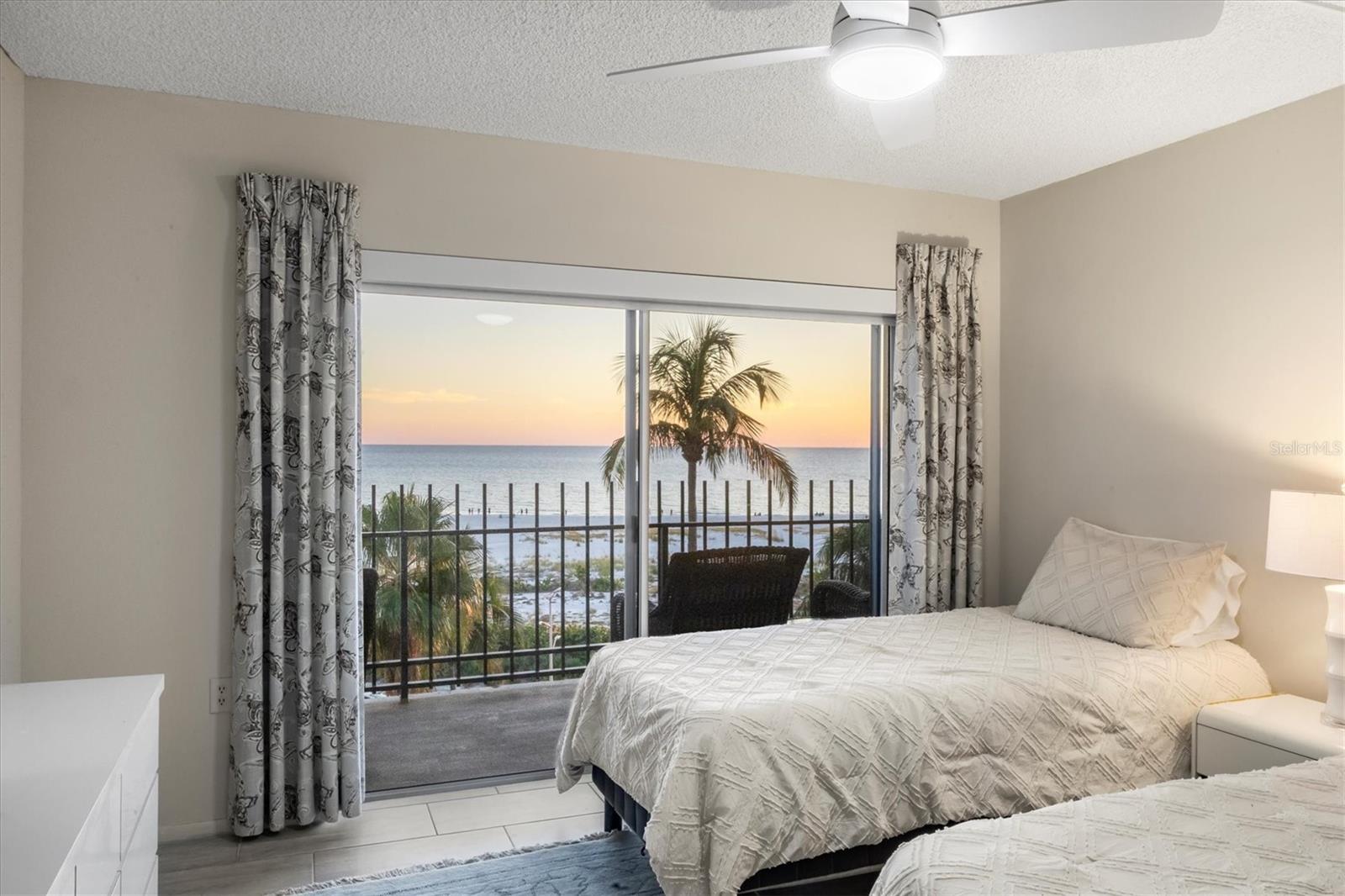 Image 9 of 73 For 101 Benjamin Franklin Drive 63