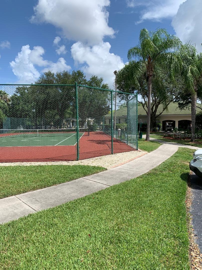 Image 10 of 12 For 5140 Northridge Road 204