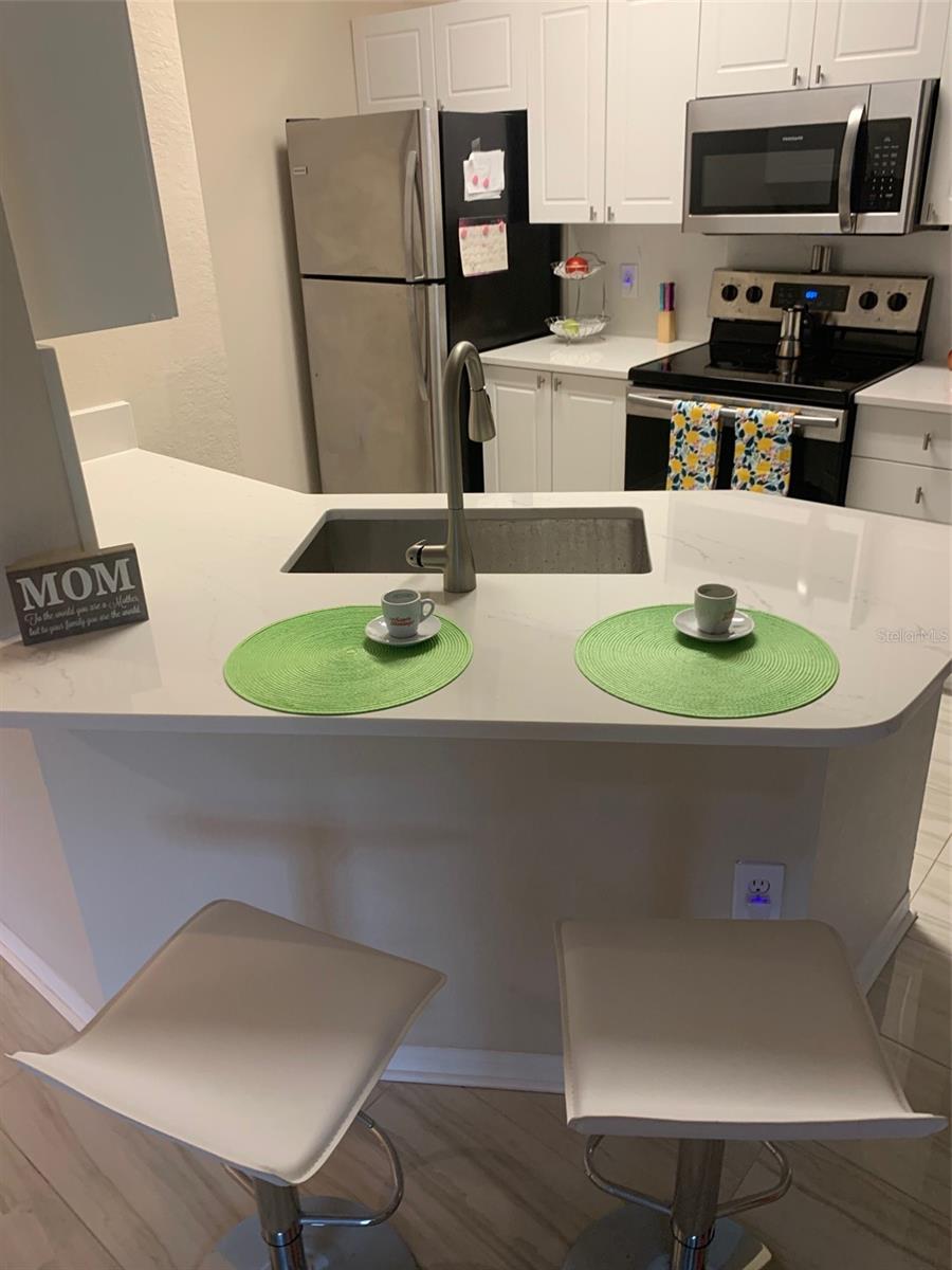 Image 2 of 12 For 5140 Northridge Road 204