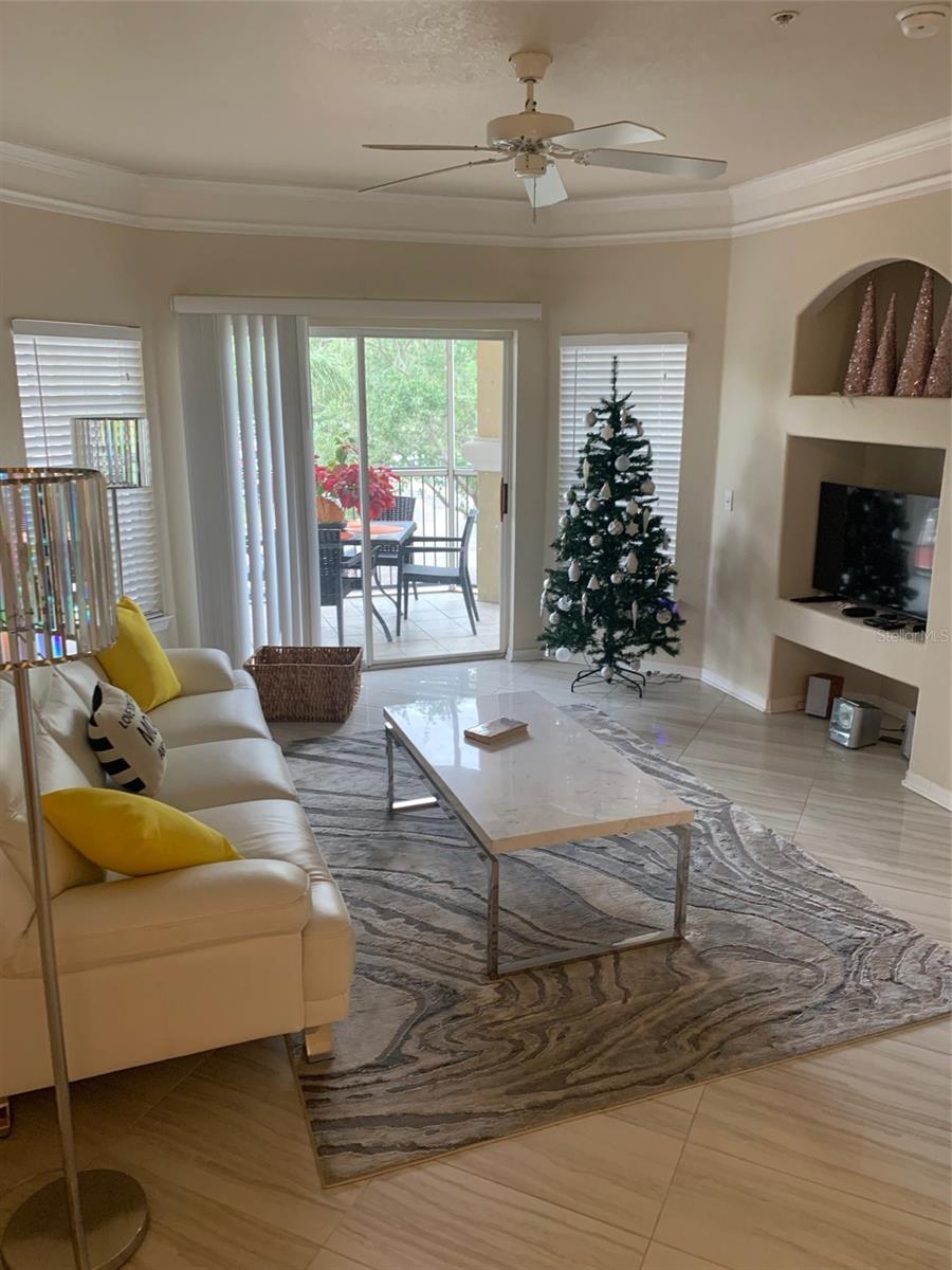 Image 6 of 12 For 5140 Northridge Road 204