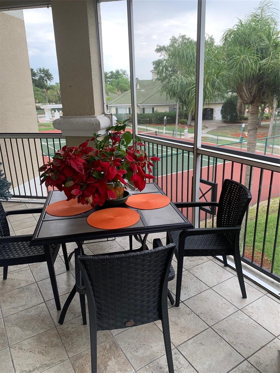 Image 9 of 12 For 5140 Northridge Road 204