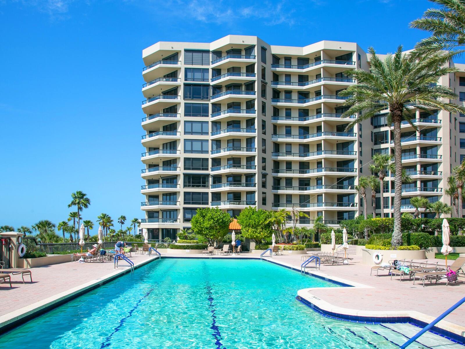 Image 39 of 44 For 1241 Gulf Of Mexico Drive 203