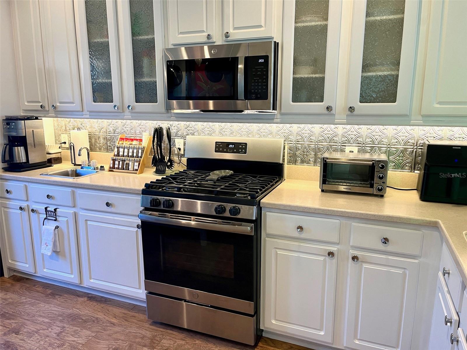 Image 11 of 63 For 7619 Teal Trace