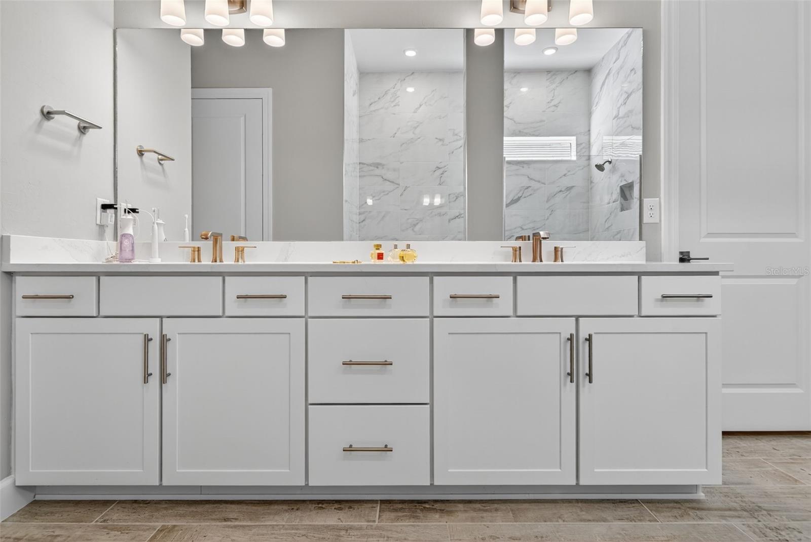 Image 39 of 97 For 26532 Key Sands Street