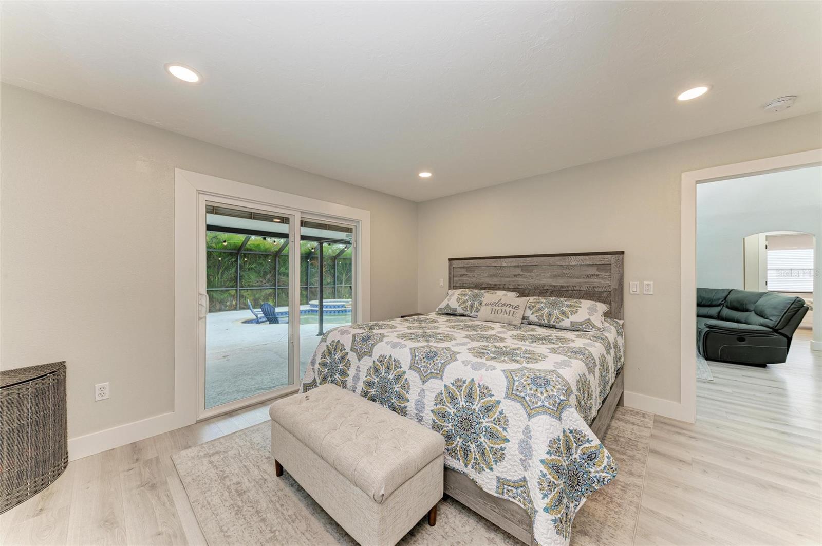 Image 31 of 45 For 6601 Mauna Loa Boulevard