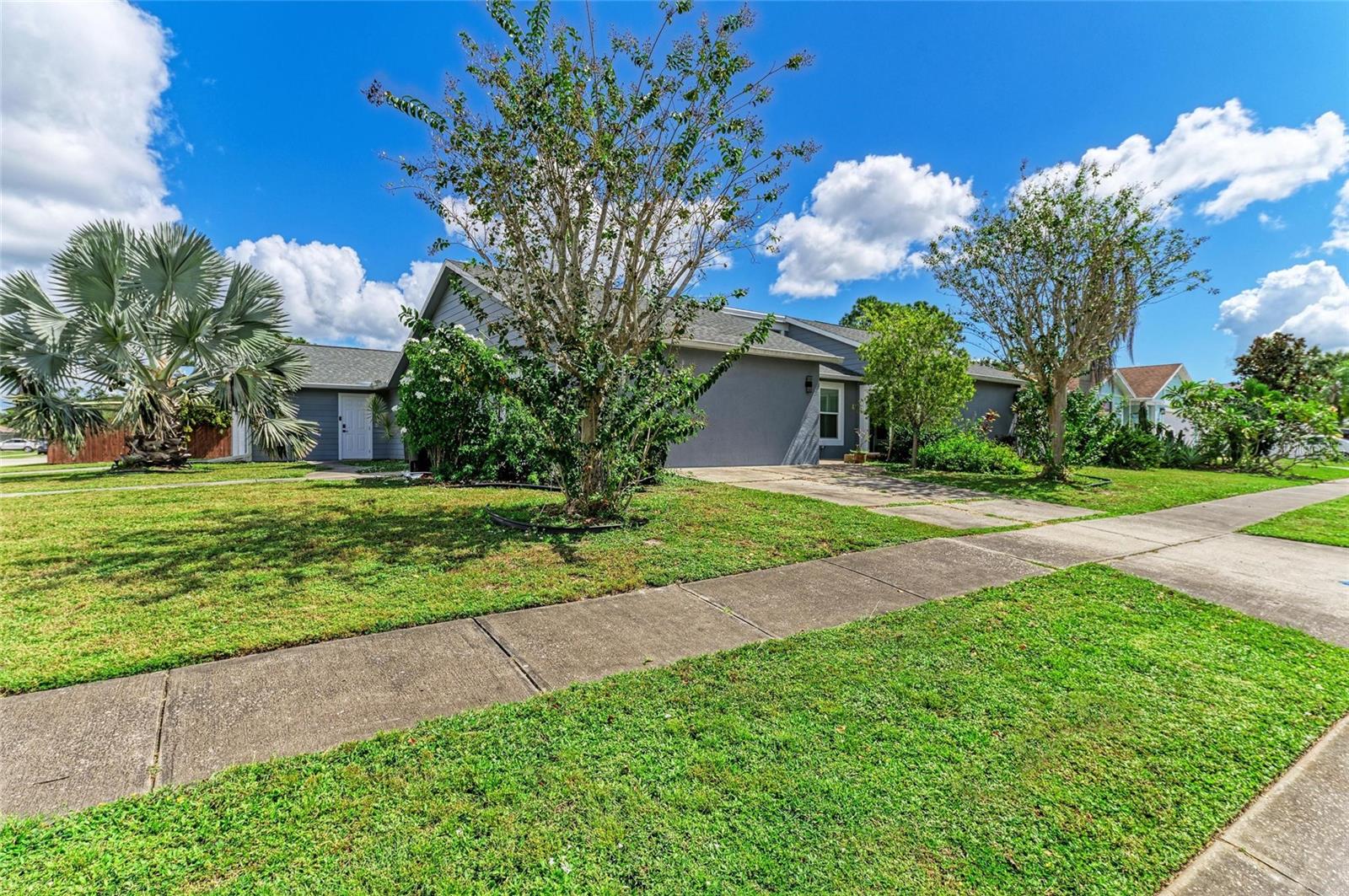 Image 6 of 45 For 6601 Mauna Loa Boulevard