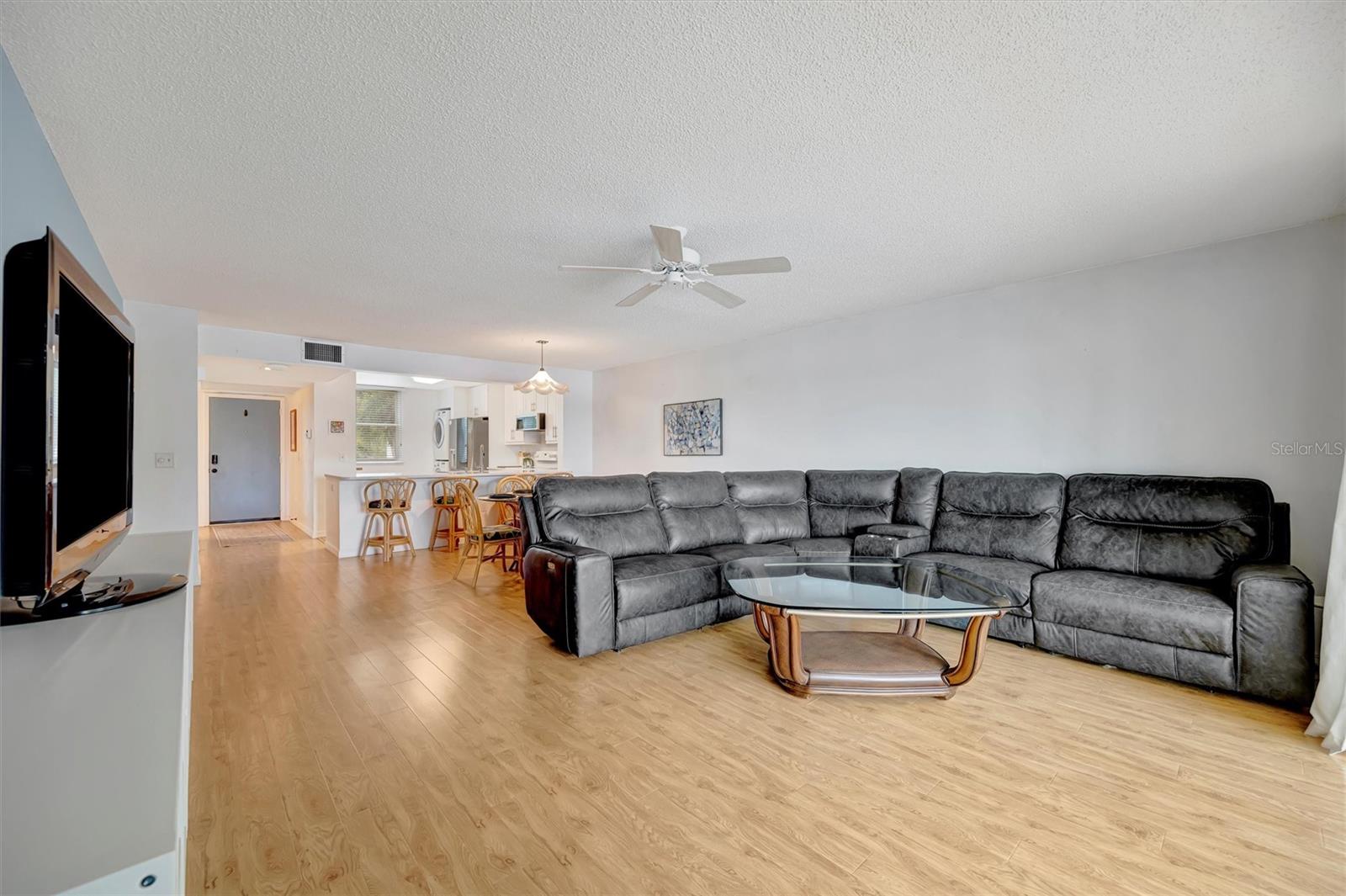 Image 10 of 35 For 119 Tidewater Drive