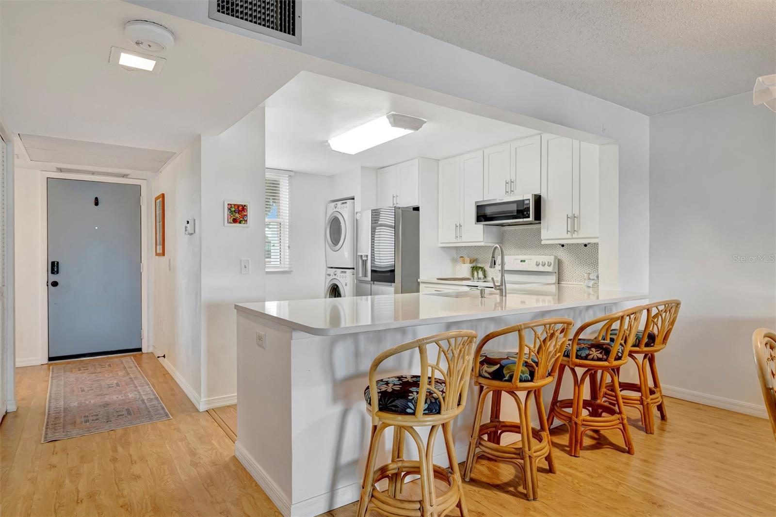 Image 16 of 35 For 119 Tidewater Drive