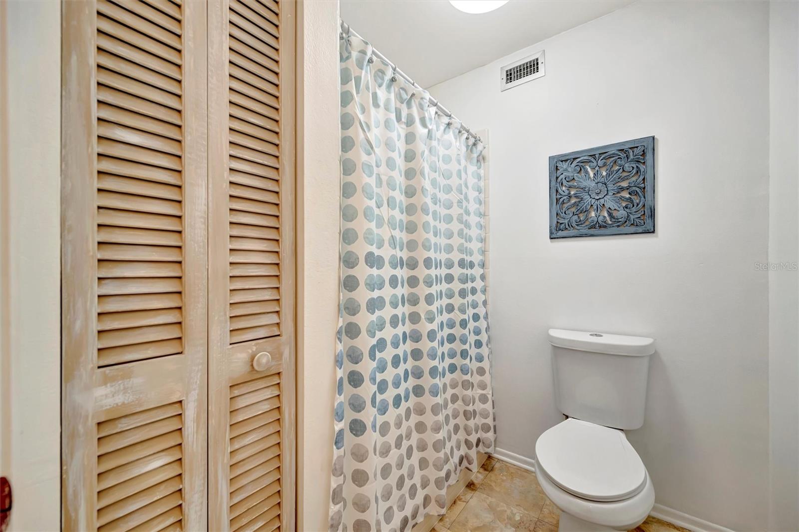 Image 26 of 35 For 119 Tidewater Drive