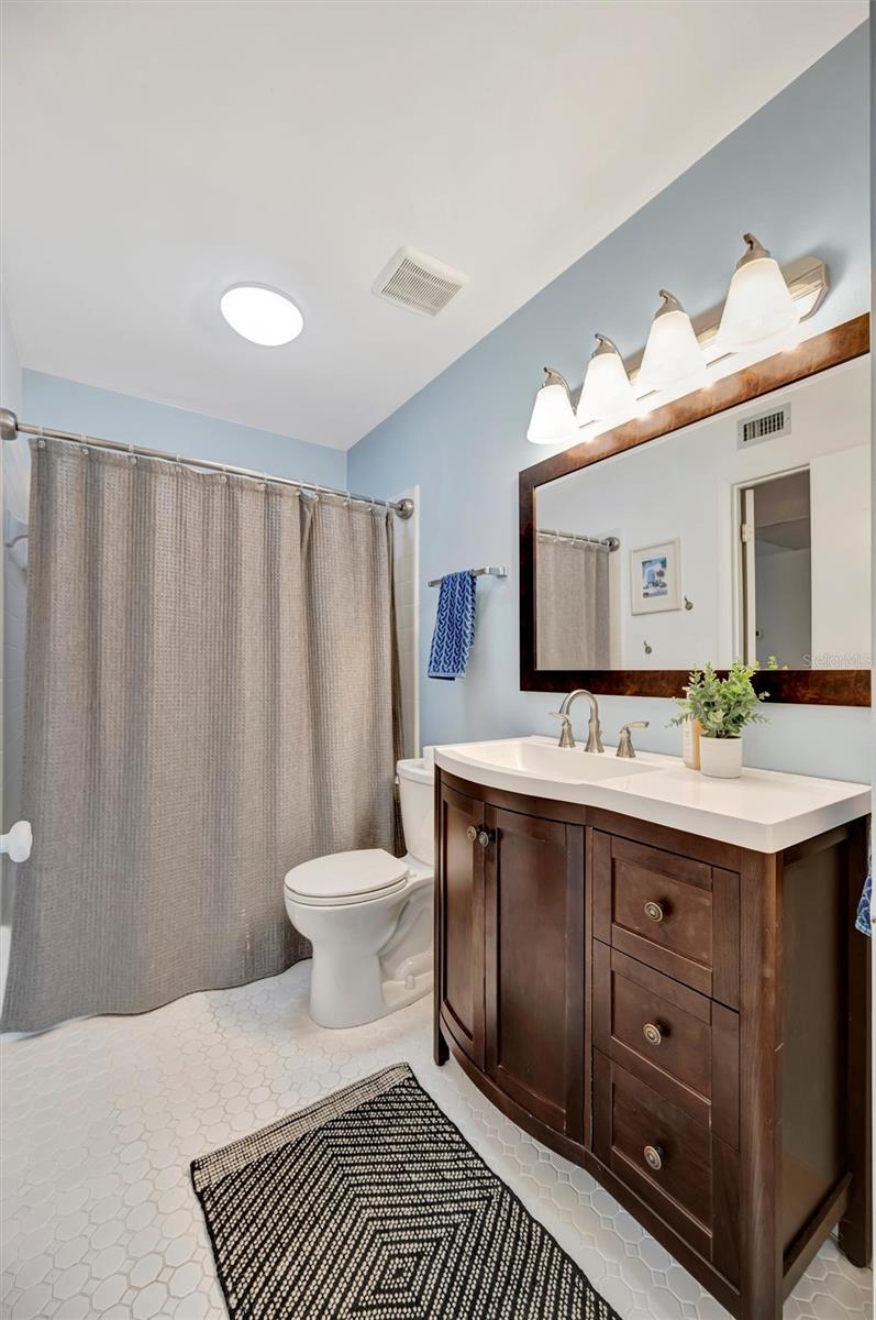 Image 31 of 35 For 119 Tidewater Drive