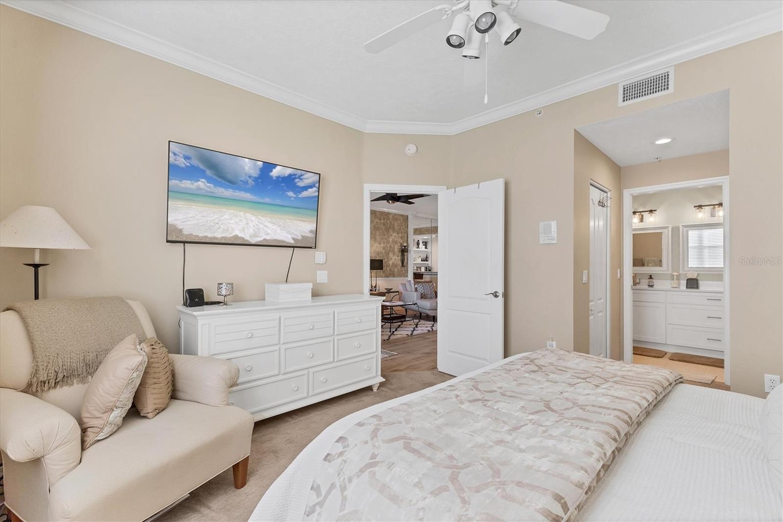 Image 36 of 86 For 5220 Hyland Hills Avenue 1212