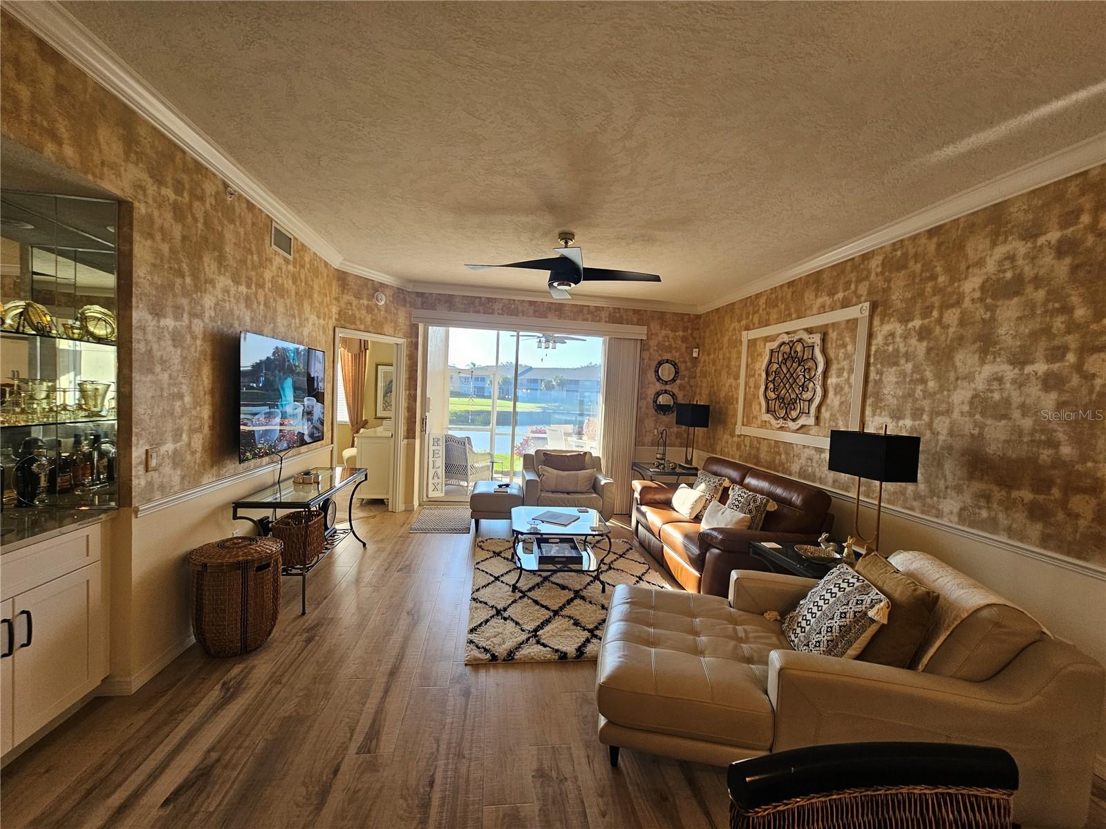 Image 8 of 86 For 5220 Hyland Hills Avenue 1212