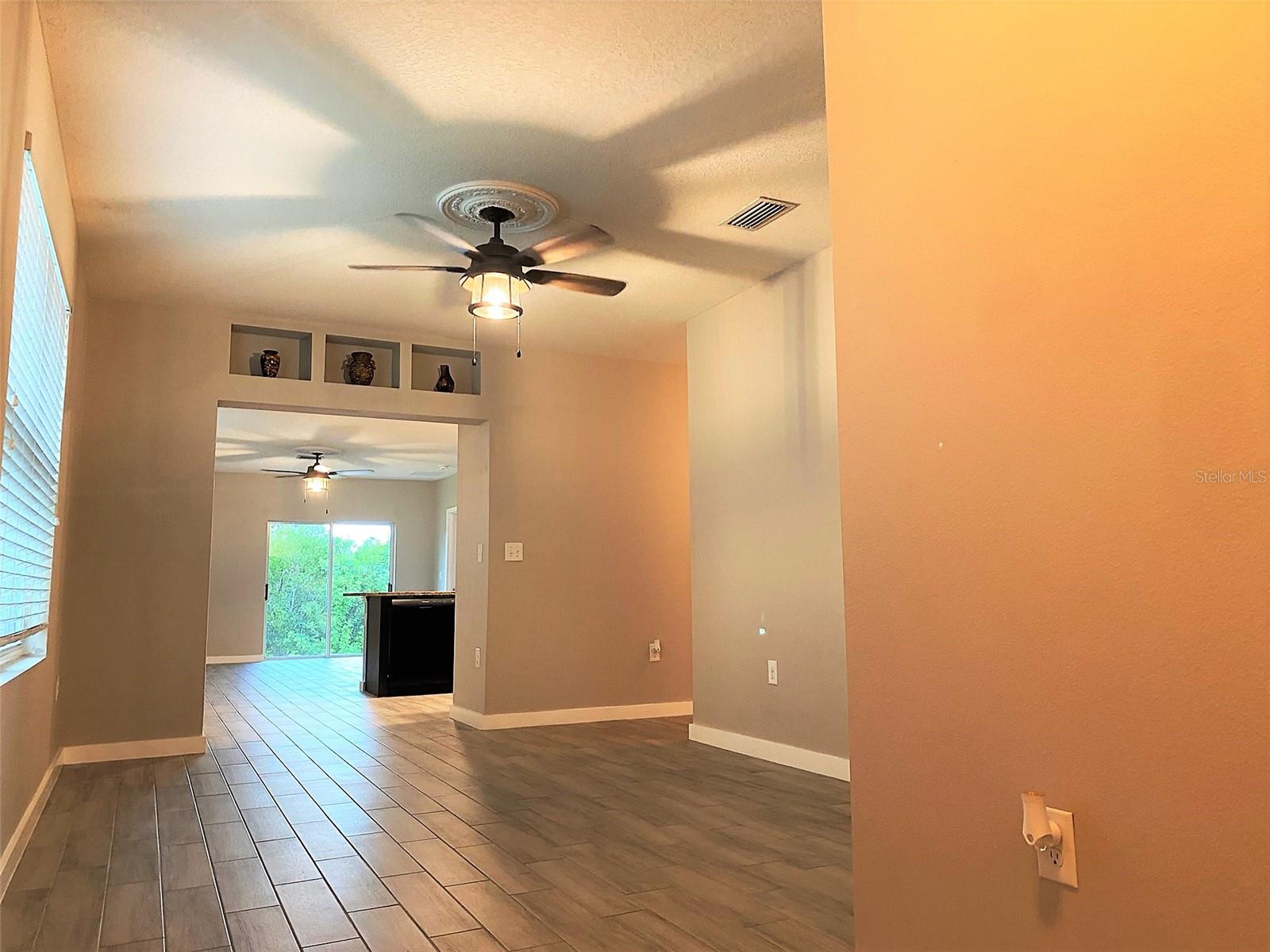 Image 5 of 28 For 5231 San Palermo Drive