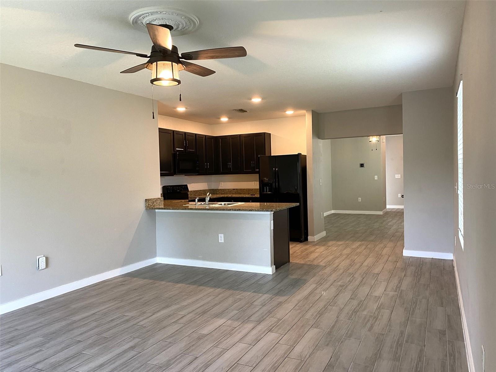 Image 7 of 28 For 5231 San Palermo Drive