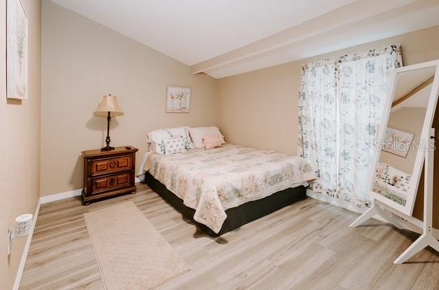 Listing photo id 7 for 822 Magnolia Street