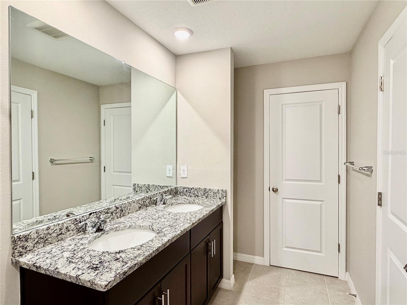 Image 34 of 68 For 5921 Sailor Coast Way