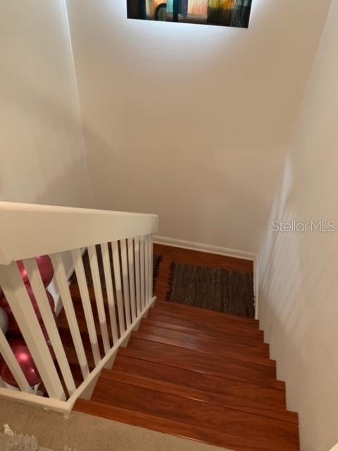 Image 4 of 7 For 7892 Farina Court