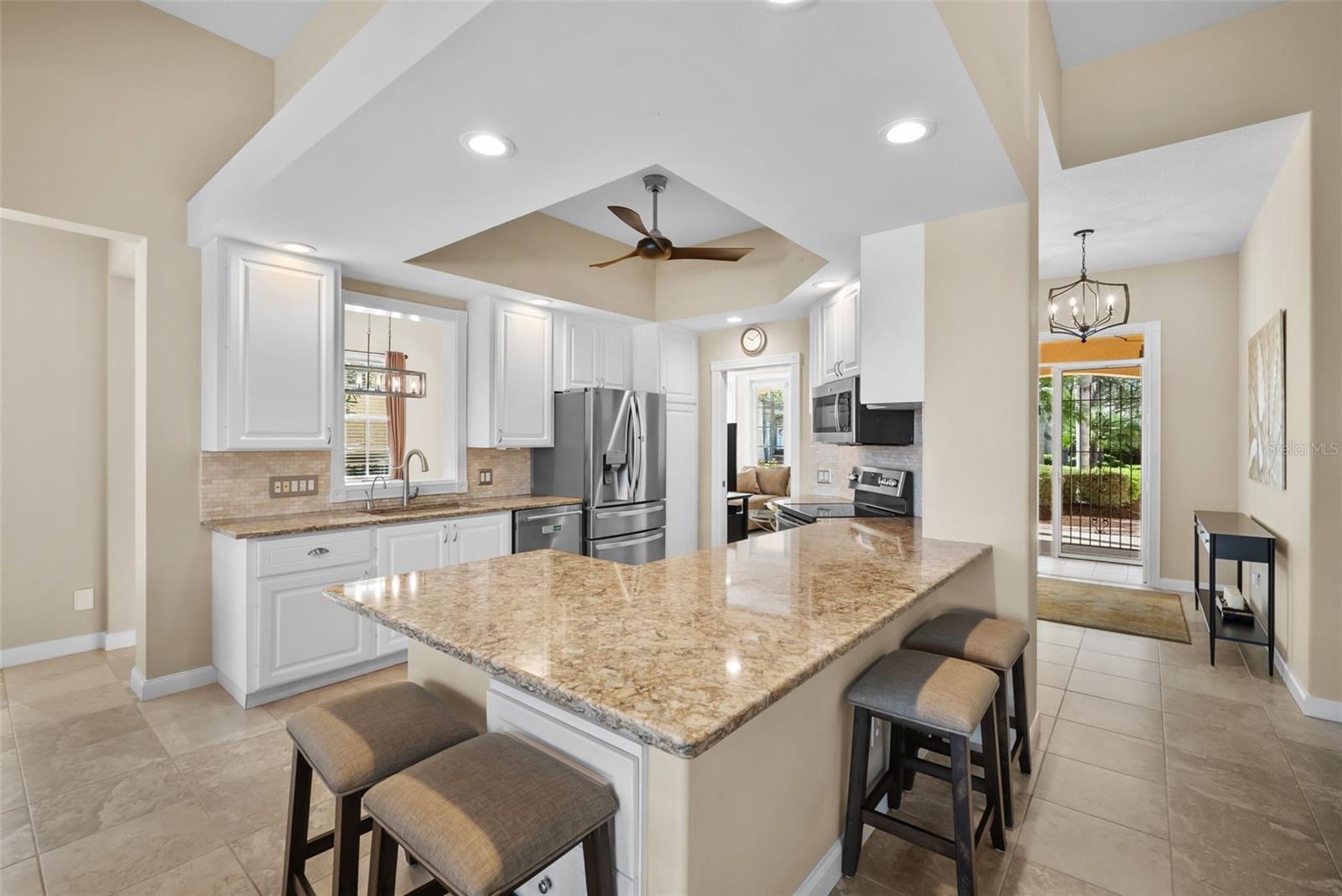 Image 10 of 79 For 5785 Valente Place