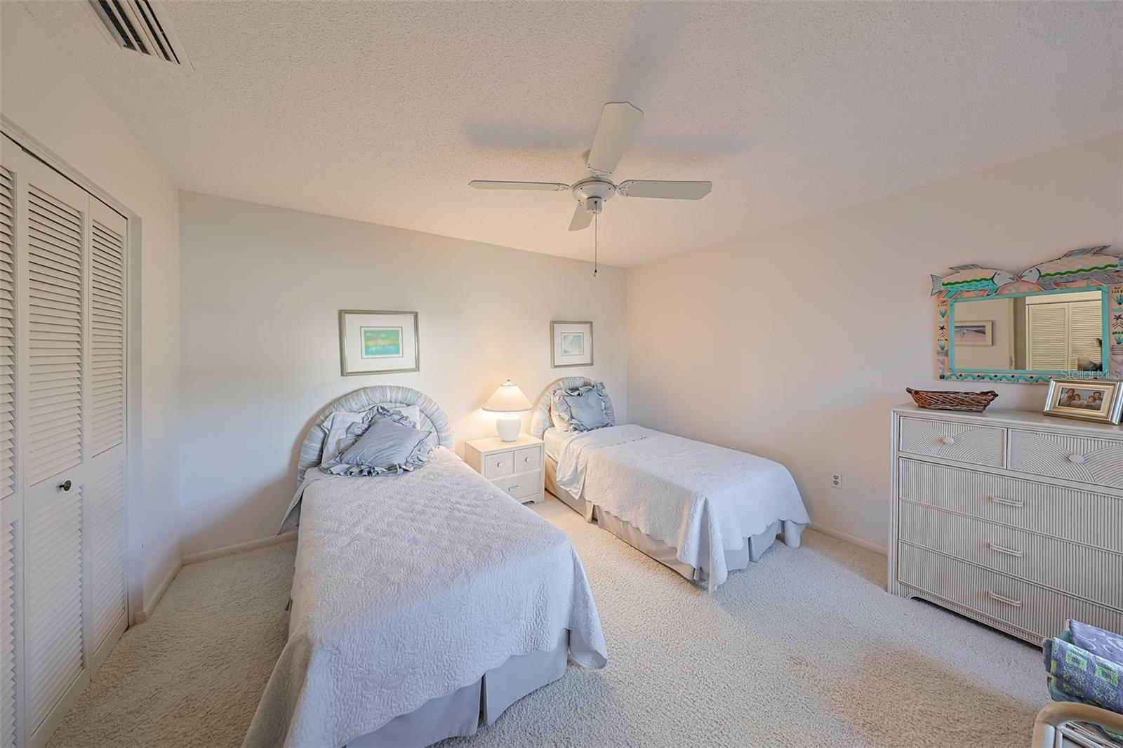 Image 31 of 56 For 5941 Clubside Drive 5941