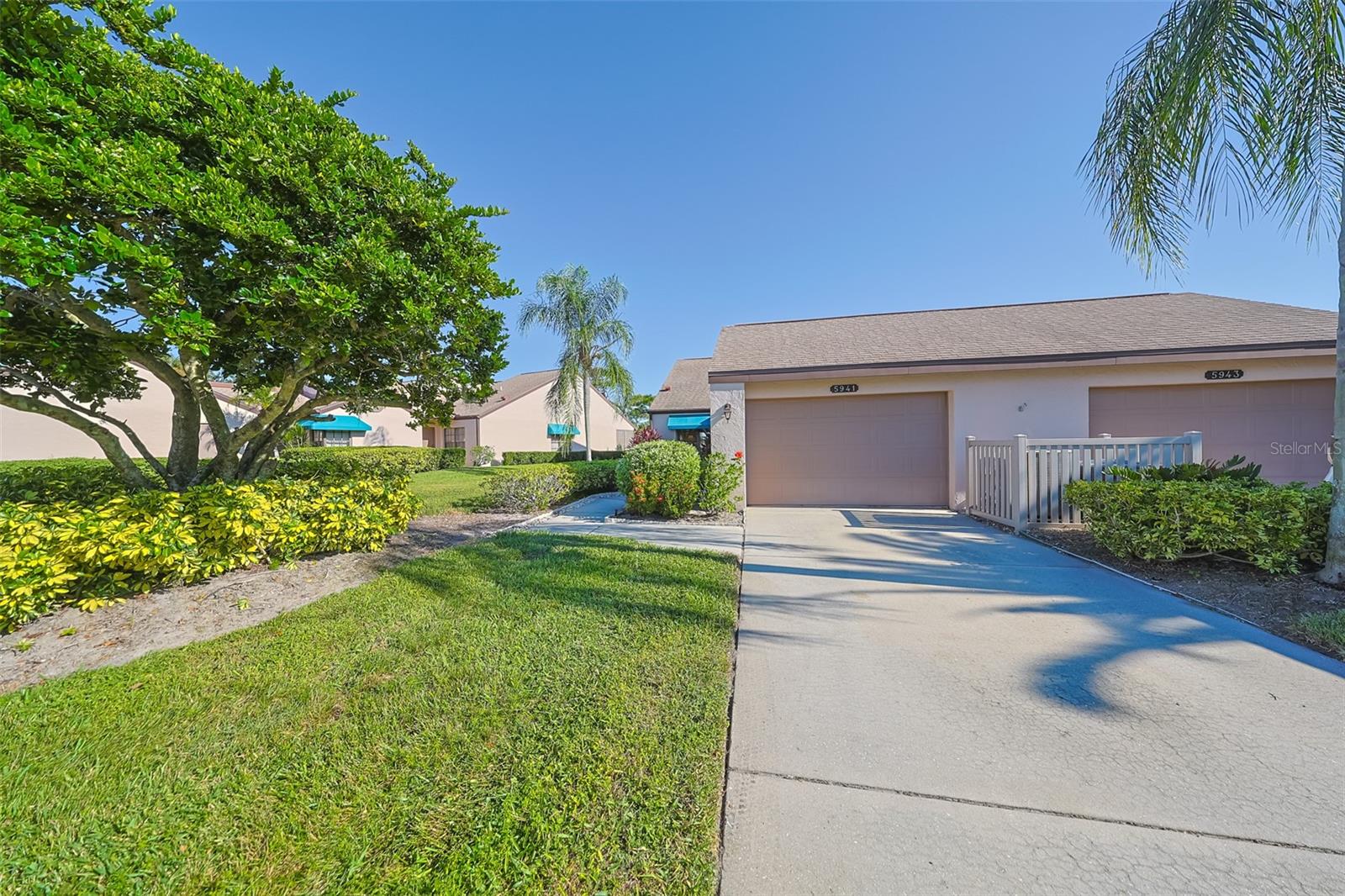 Image 46 of 56 For 5941 Clubside Drive 5941