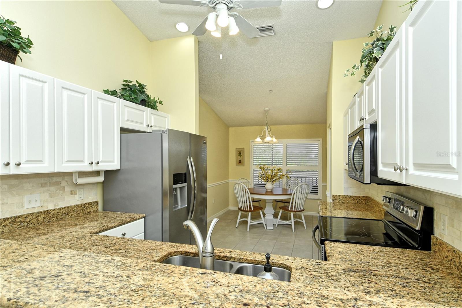 Image 17 of 61 For 5250 Hyland Hills Avenue 1525