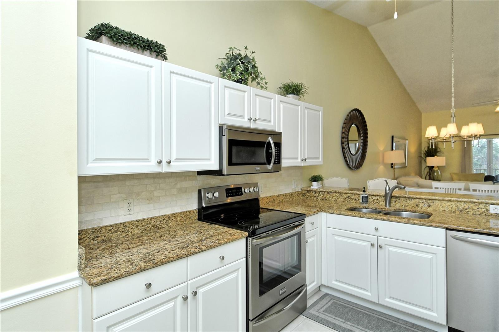 Image 21 of 61 For 5250 Hyland Hills Avenue 1525