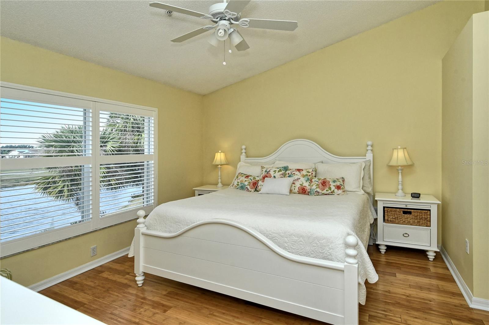 Image 24 of 61 For 5250 Hyland Hills Avenue 1525