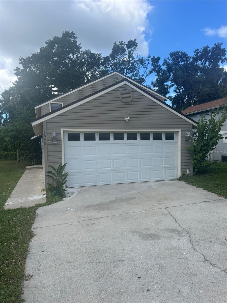 Image 2 of 18 For 4948 Camphor Avenue