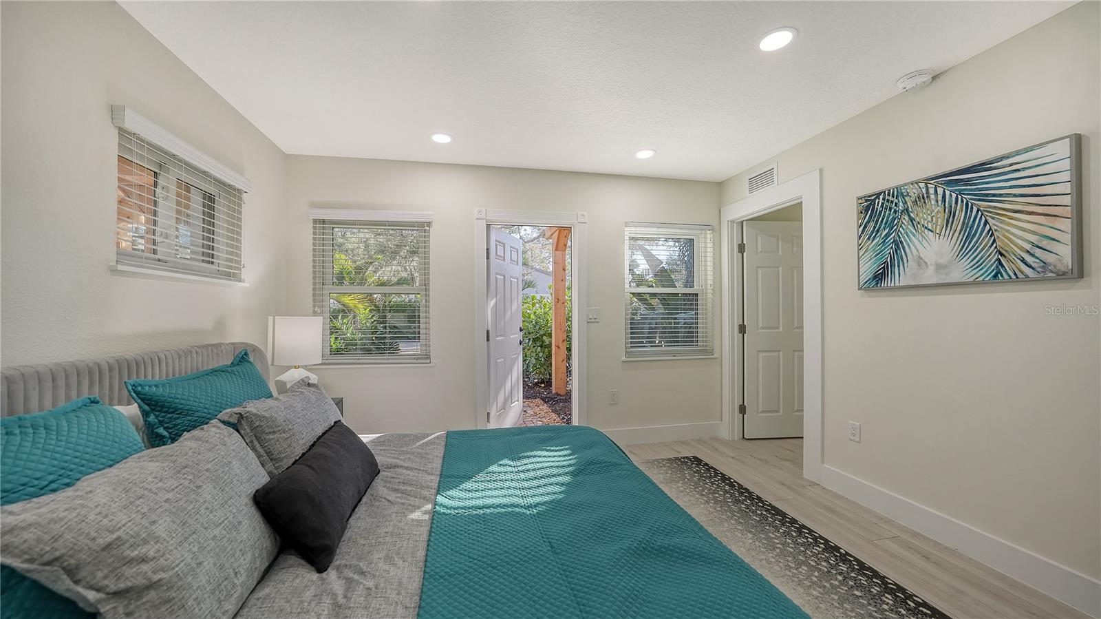 Image 43 of 50 For 1901 Morrill Street