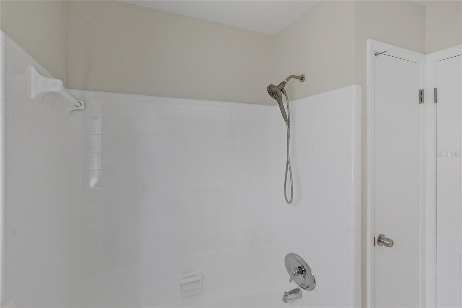 Image 23 of 28 For 3611 Southern Parkway W