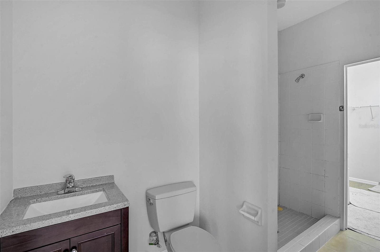Image 22 of 34 For 7815 Ashley Circle