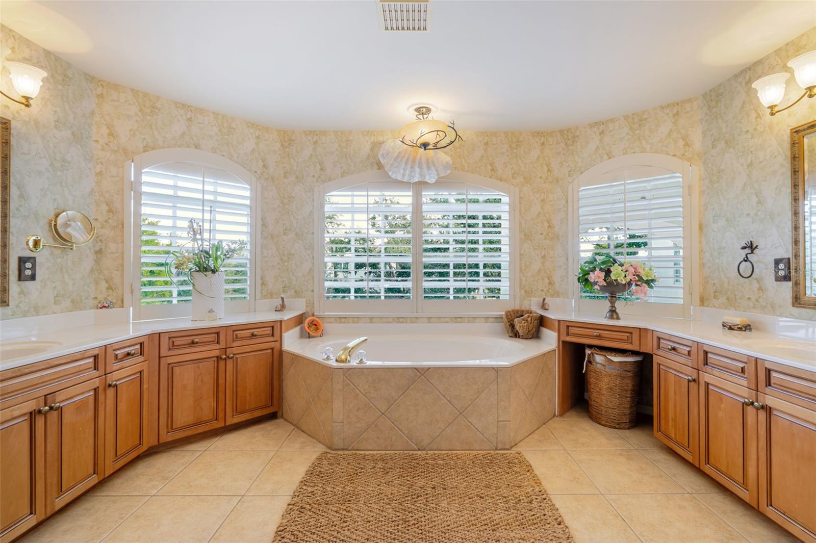 Image 37 of 82 For 13881 Blenheim Trail Road