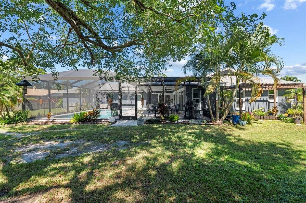 Image 15 of 50 For 4629 Thomas Hoby Place