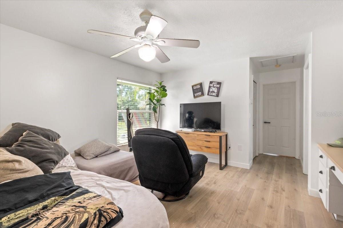 Image 42 of 50 For 4629 Thomas Hoby Place