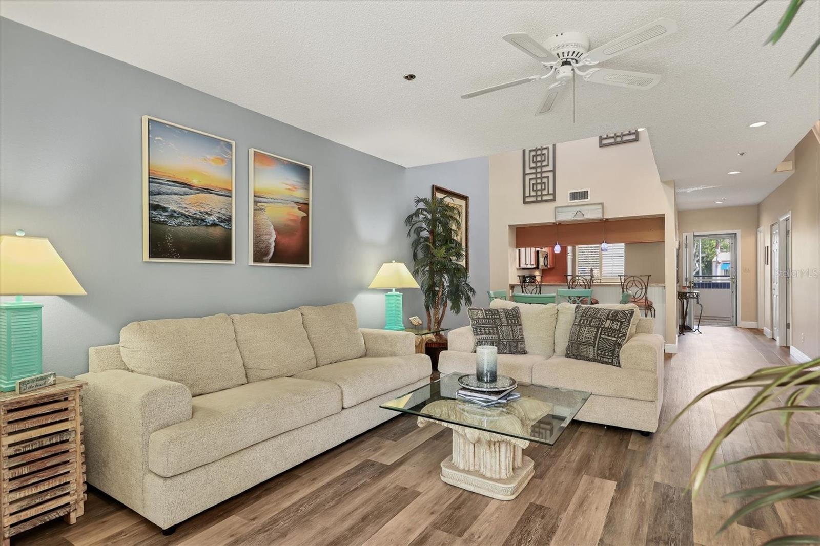 Image 3 of 44 For 1912 Harbourside Drive 602
