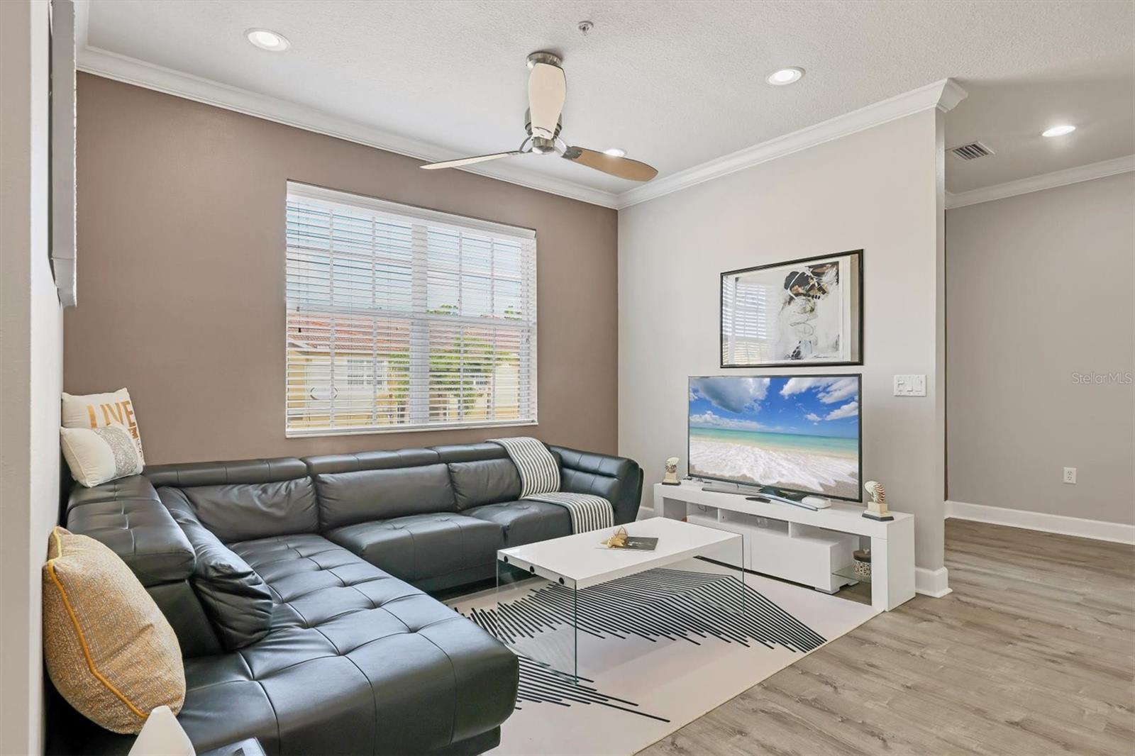 Image 10 of 35 For 7912 Limestone Lane 19-202
