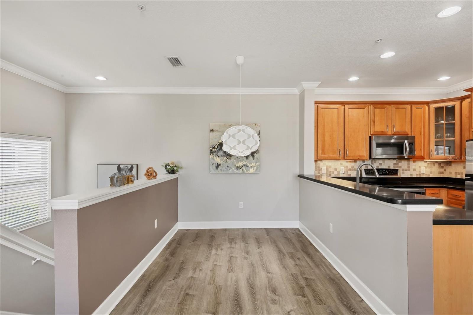 Image 16 of 35 For 7912 Limestone Lane 19-202