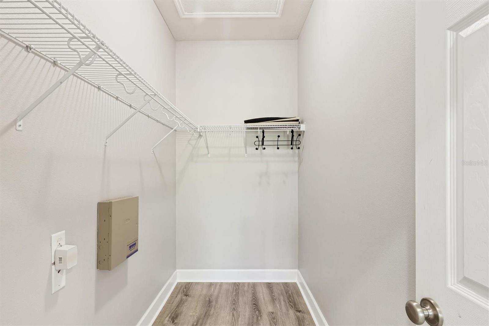 Image 20 of 35 For 7912 Limestone Lane 19-202