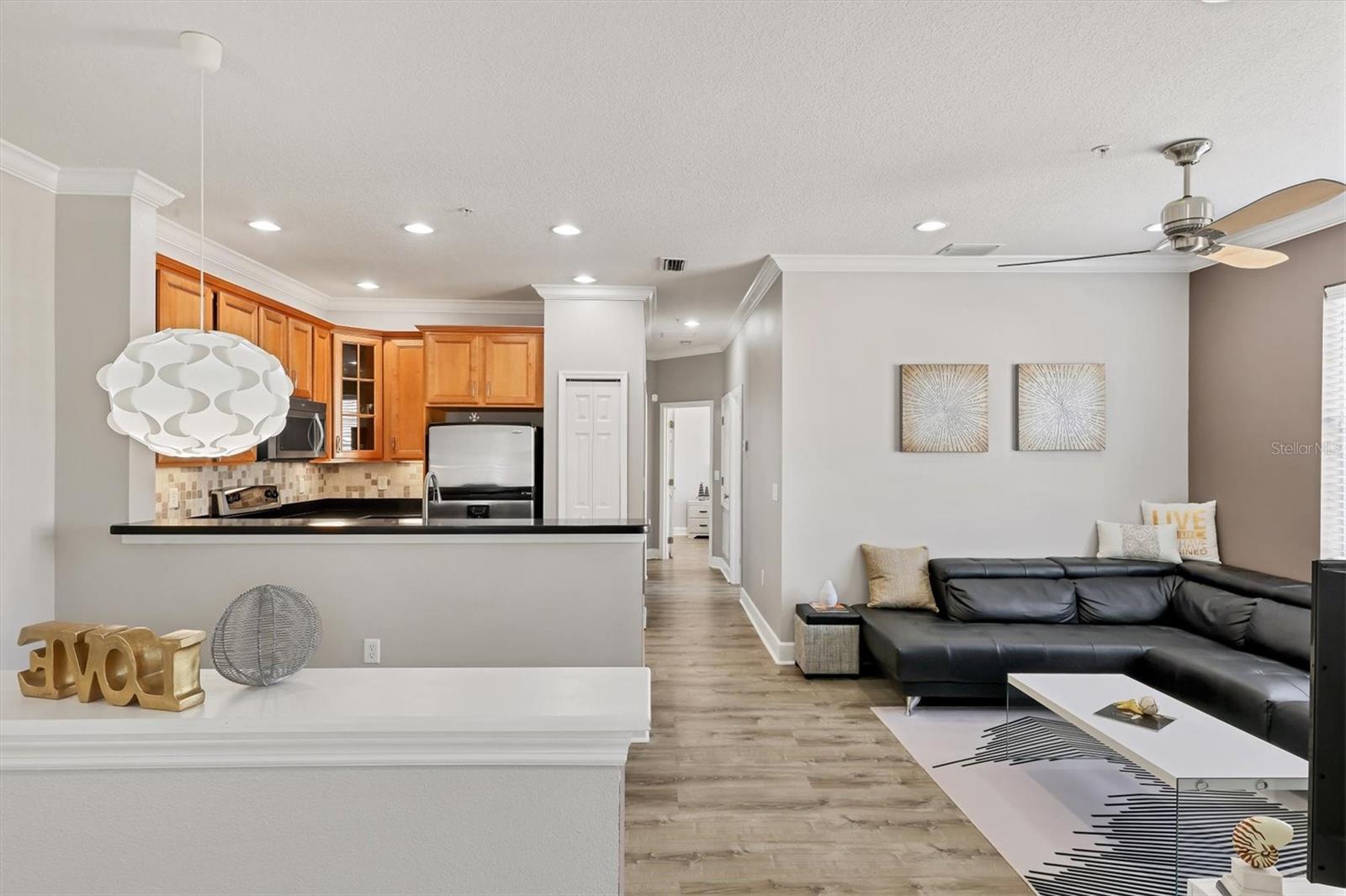 Image 7 of 35 For 7912 Limestone Lane 19-202