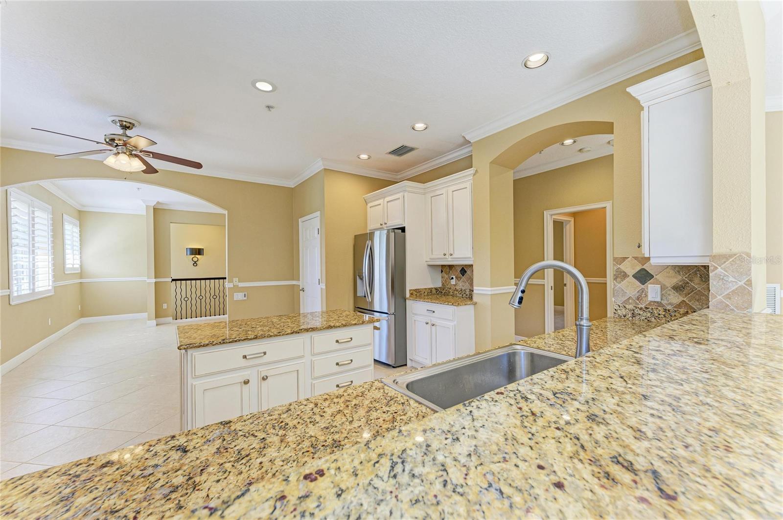 Image 12 of 65 For 6560 Moorings Point Circle 202