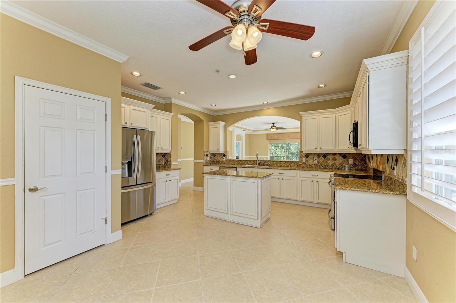 Image 8 of 65 For 6560 Moorings Point Circle 202