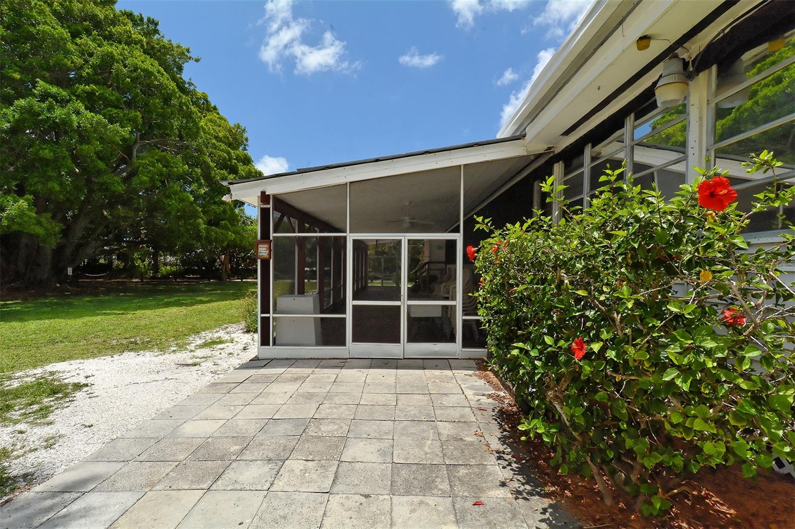 Image 36 of 49 For 2808 60th Avenue W 1904