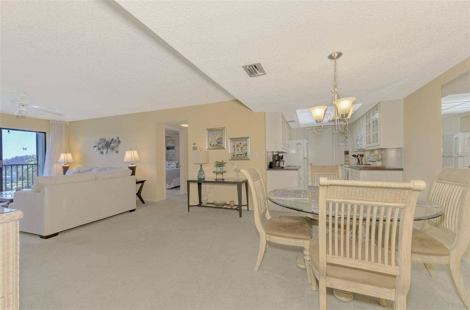 Image 10 of 24 For 6114 43rd Street W 407e