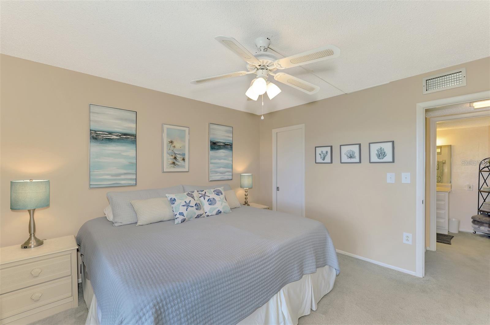 Image 14 of 24 For 6114 43rd Street W 407e