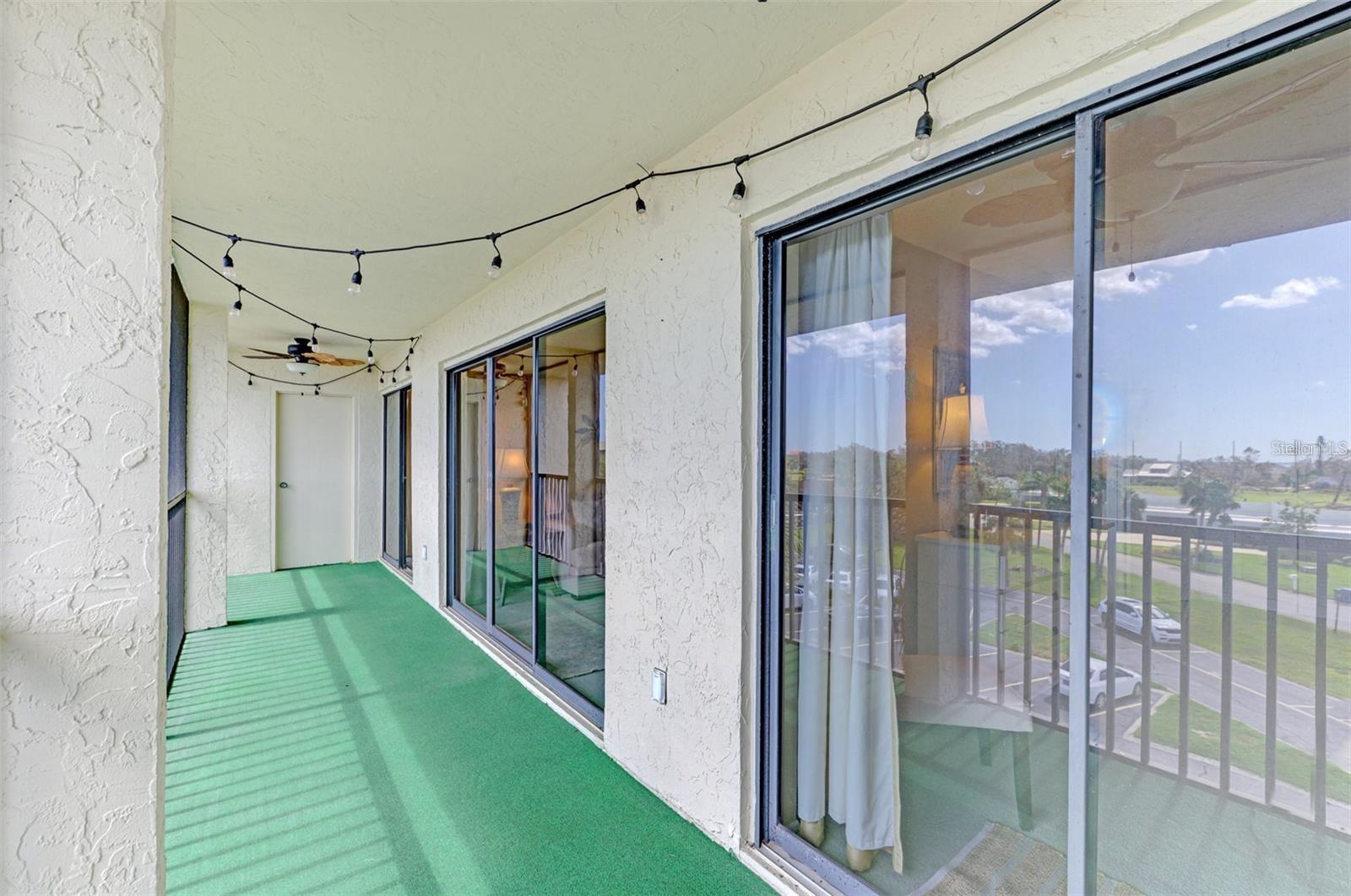 Image 17 of 24 For 6114 43rd Street W 407e