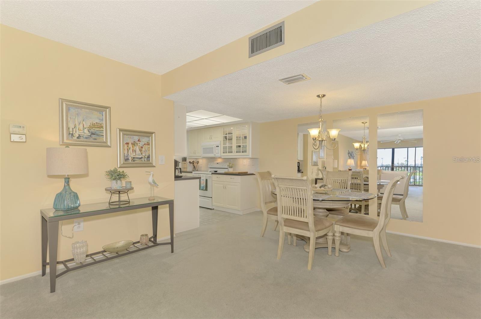 Image 4 of 24 For 6114 43rd Street W 407e